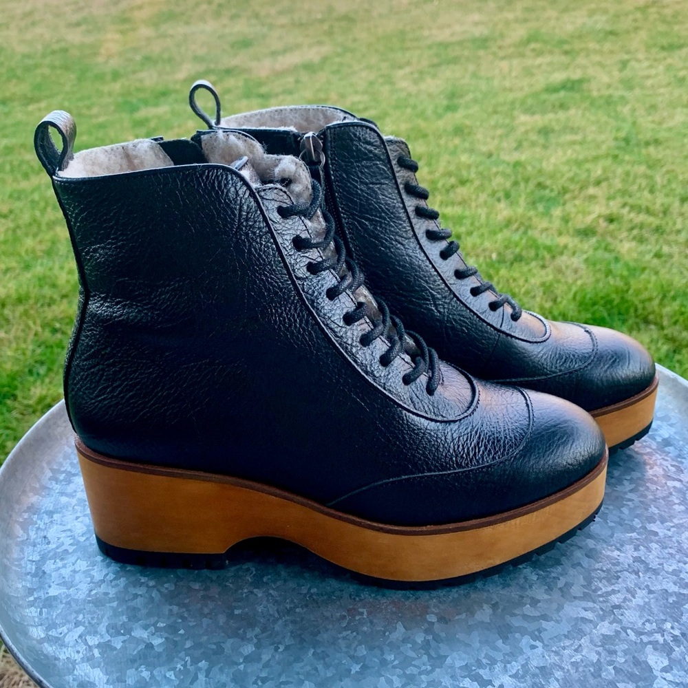 Kelsi Dagger Brooklyn Wise Lace-Up Clog Ankle Boot Wood / Black Leather - 7 1/2